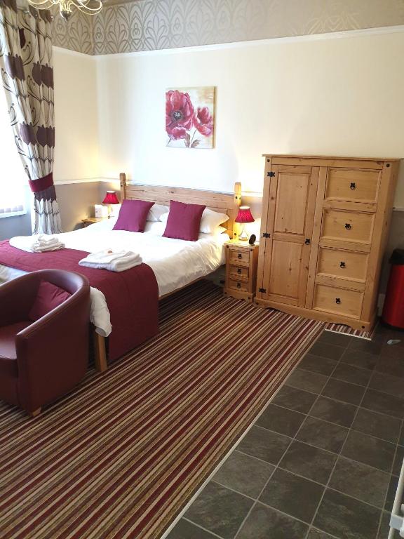 Appletorre House Holiday Flats - One-Bedroom Apartment