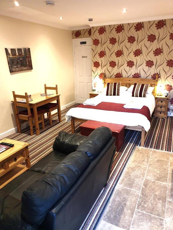 Appletorre House Holiday Flats - One-Bedroom Apartment