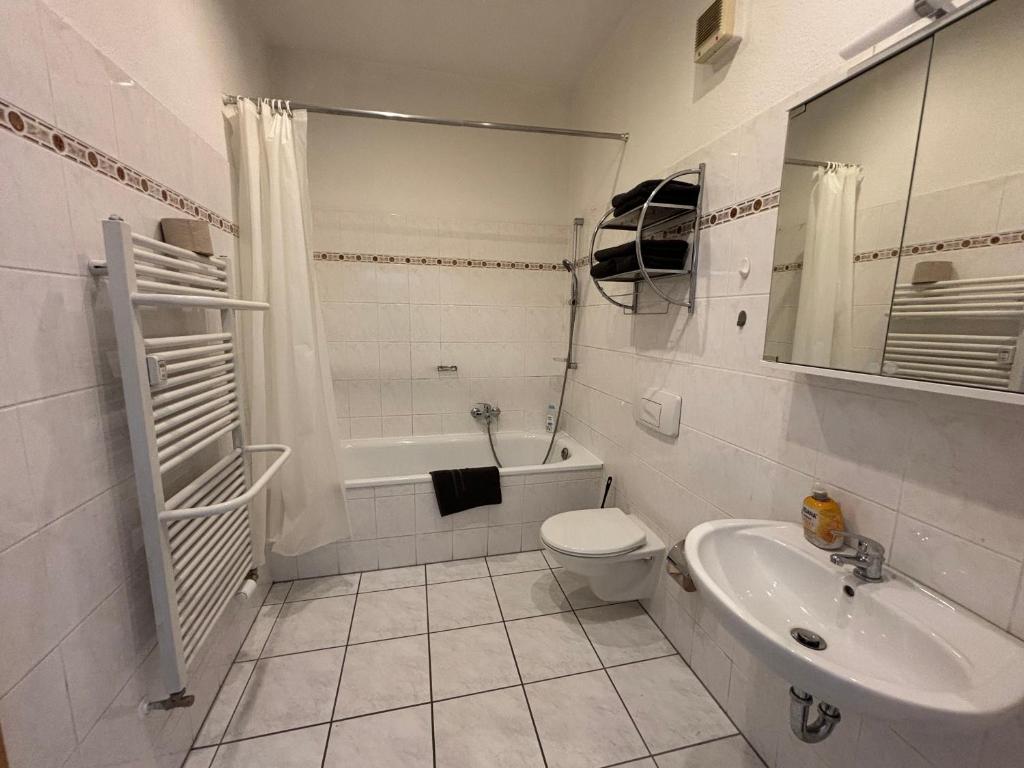 Deutscher Hof - Twin Room With Bath