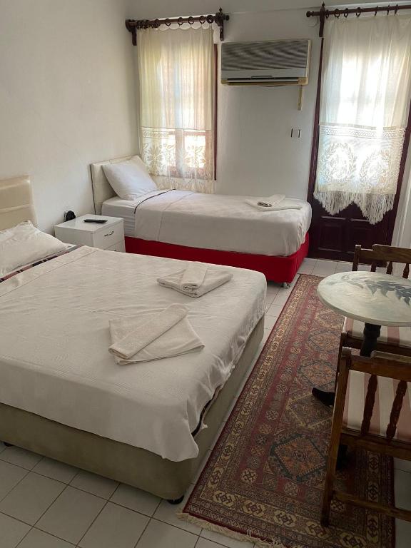 Sevgi Hotel Kalkan - 带阳台和海景的双人间