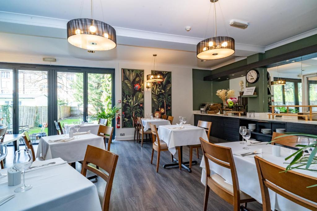 Croft Court Hotel - Resim 18