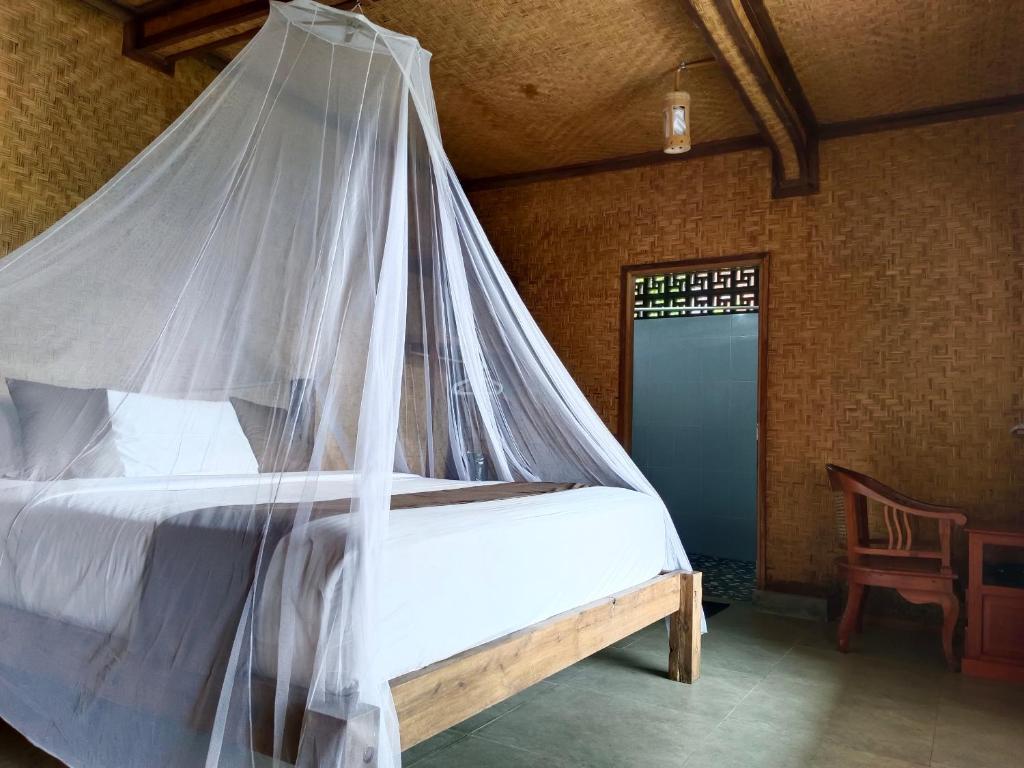 Kraras Munduk Guest House & DonBiyu Rendezvous Restaurant - 5