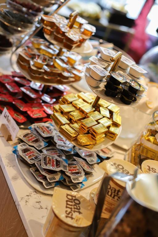 La Suite West - Hyde Park - Resim 40