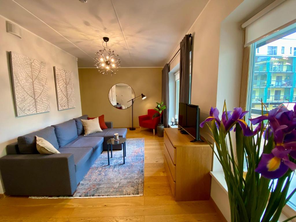 Posezení v ubytování Charming City Centre Apartment - Spacious Balcony and Private Garden