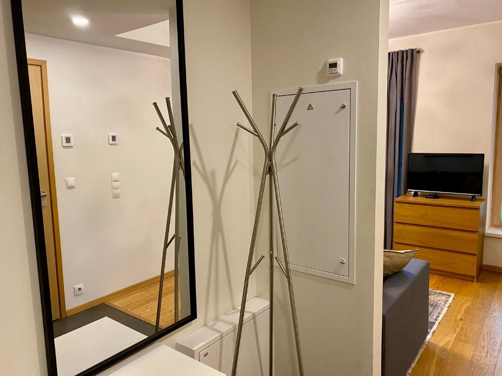 Koupelna v ubytování Charming City Centre Apartment - Spacious Balcony and Private Garden