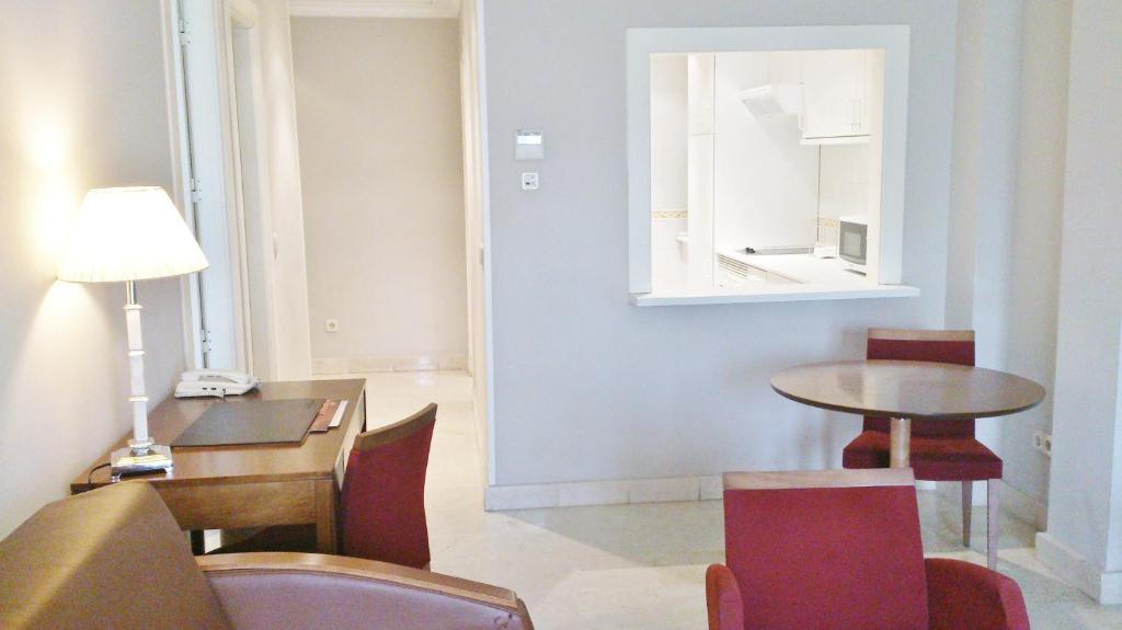 Suites Barrio de Salamanca - Resim 43