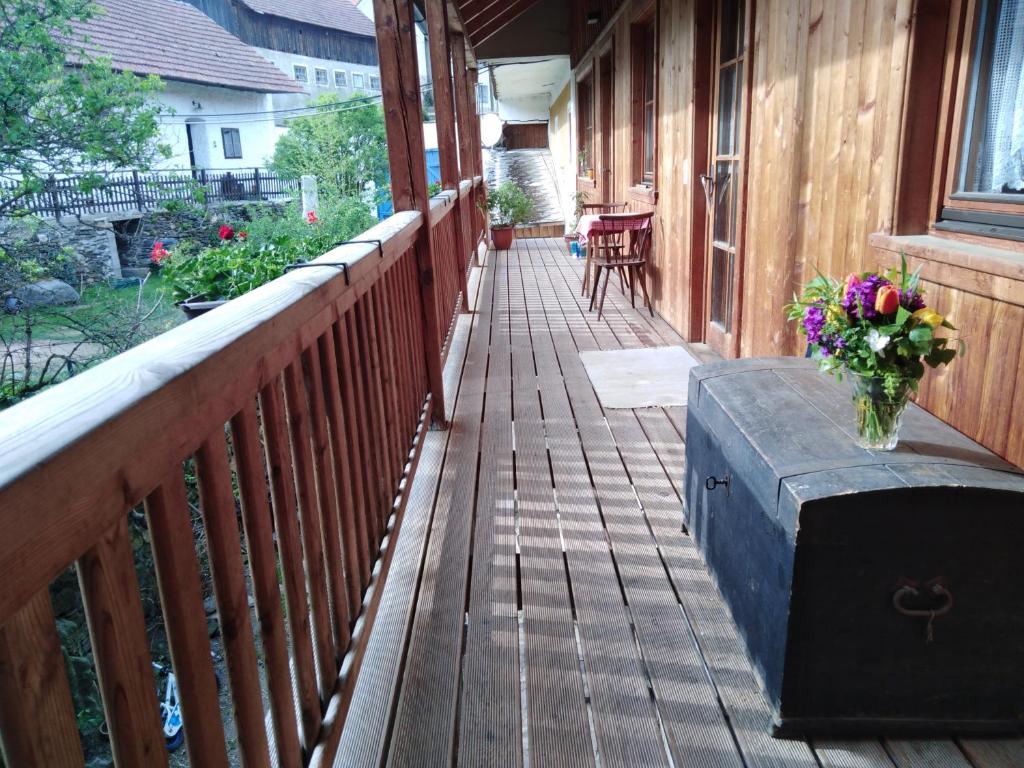 Balkón nebo terasa v ubytování Pferdehof-Jauerling