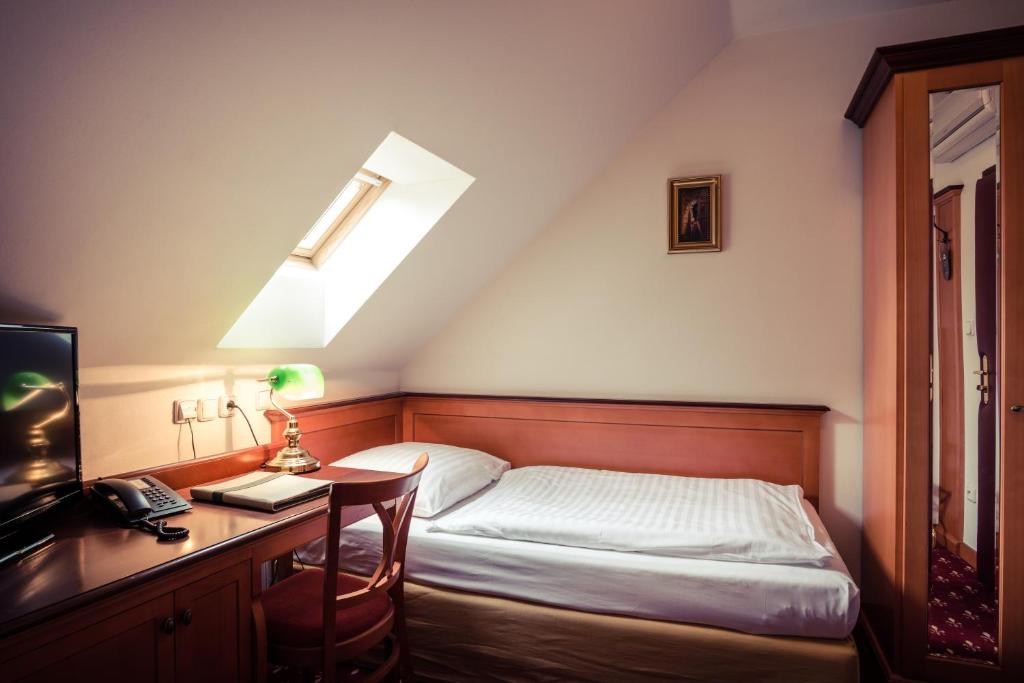 Rožmberský dvur - Resim 33