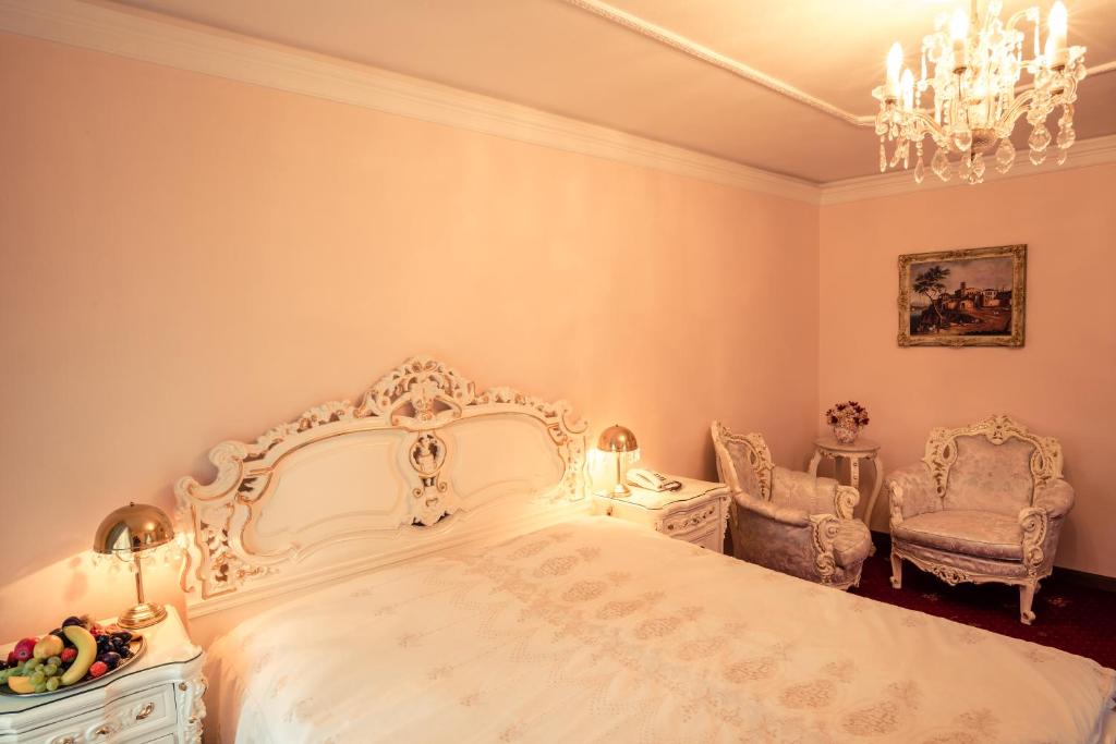 Rožmberský dvur - Resim 30