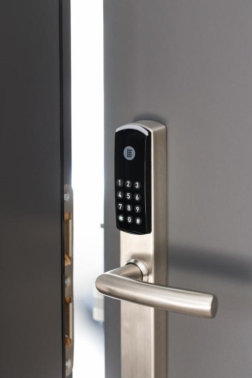 Comfort City Suites & Rooms - 12