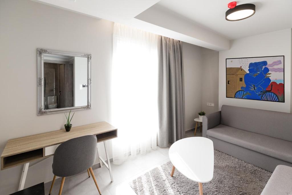 Comfort City Suites & Rooms - 17