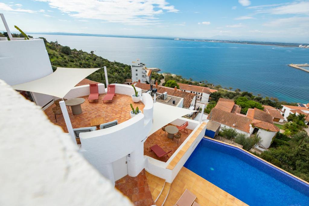 A general sea view or a sea view taken from Az apartmant