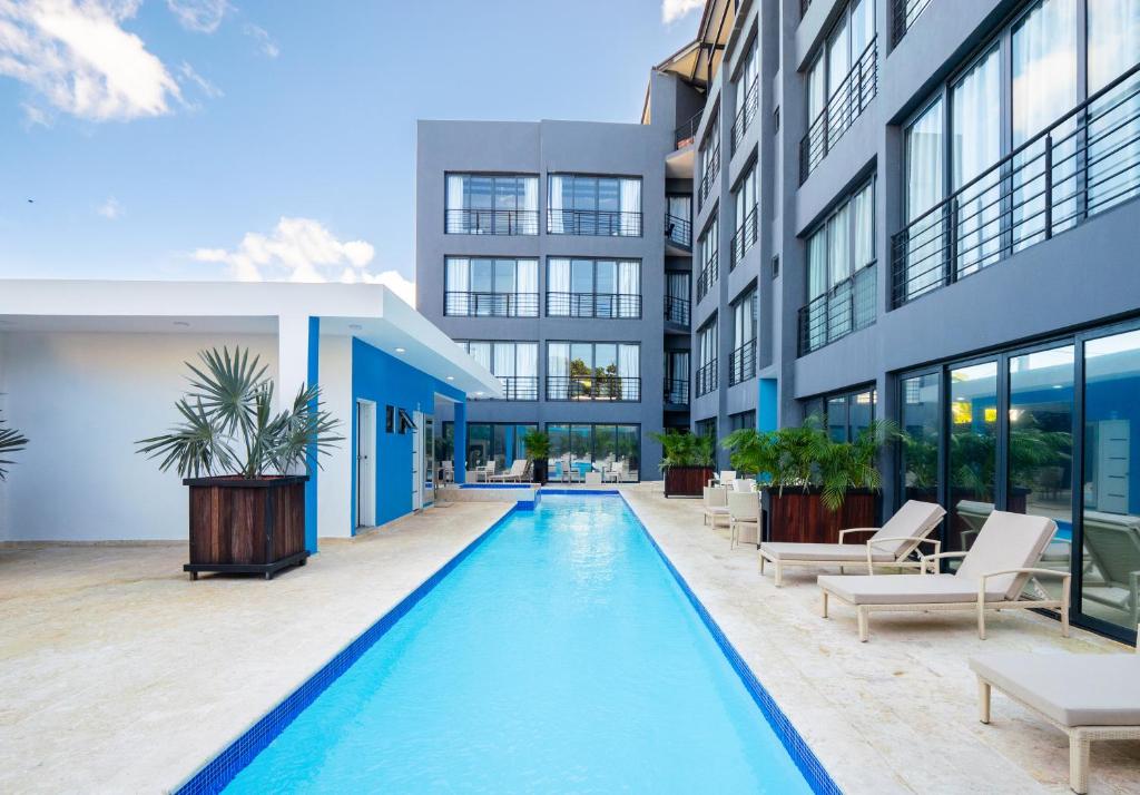 Bazén v ubytování Instyle Residences at RIZZ SUITES nebo v jeho okolí