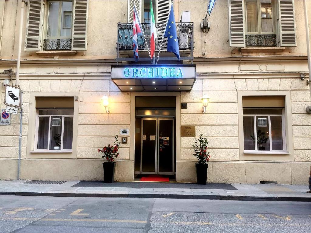 The facade or entrance of Hotel Orchidea