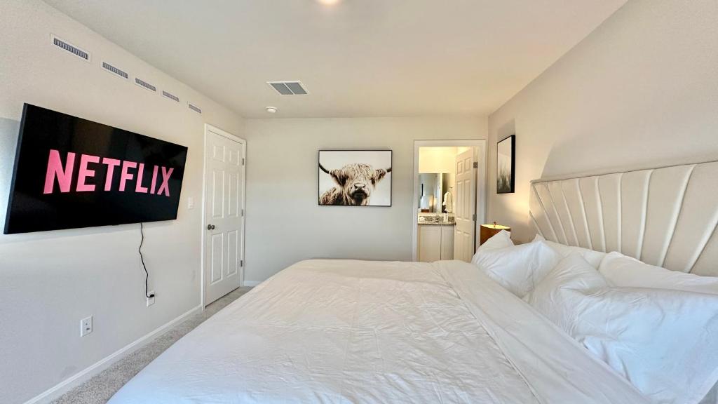 Luray Caverns New Townhome with 3 bedrooms with 1500sqft客房内的一张或多张床位