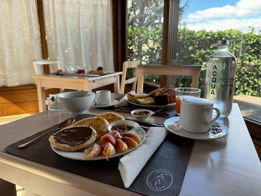 Hotel Cladan - Resim 45