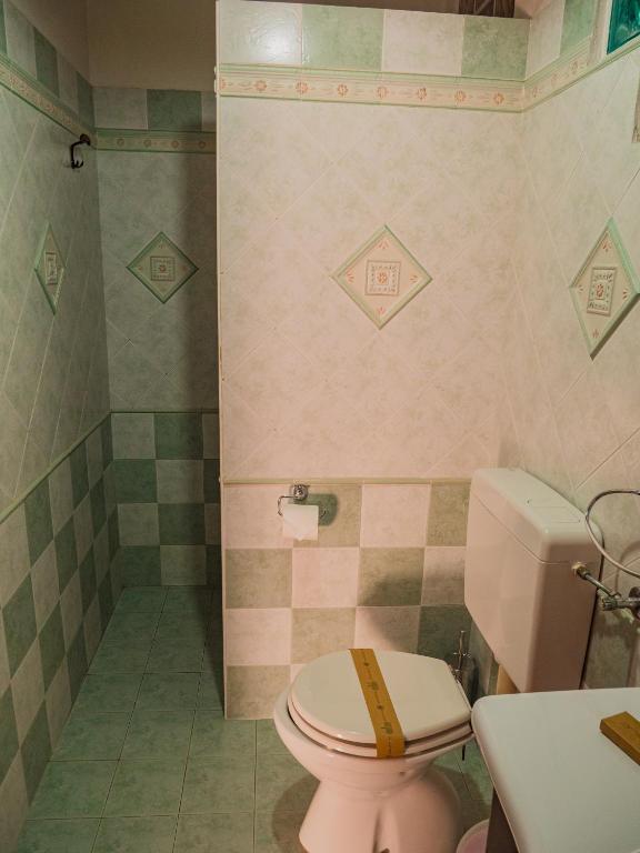 B&B Villa Erika - Driepersoonskamer Met Eigen Externe Badkamer