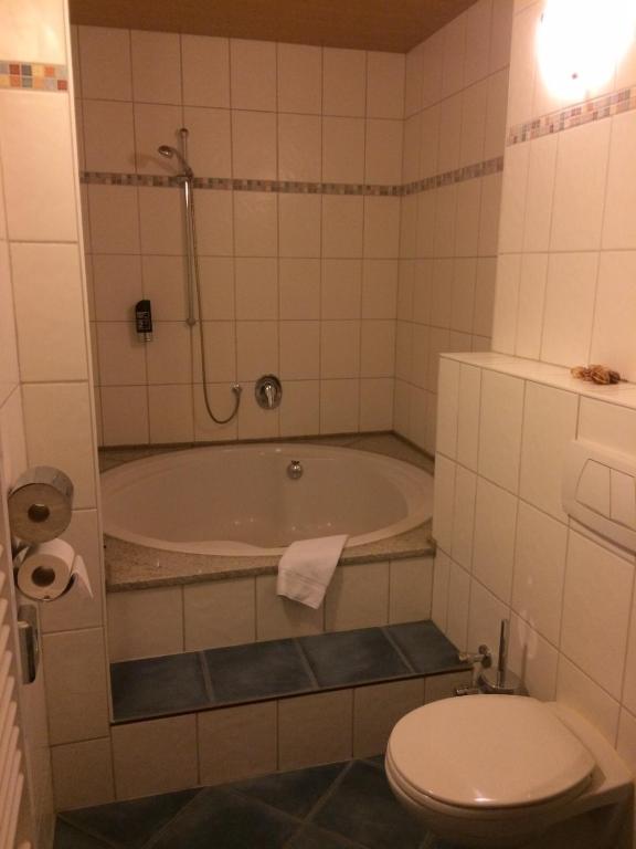Koupelna v ubytování Hotel Am Salzberg