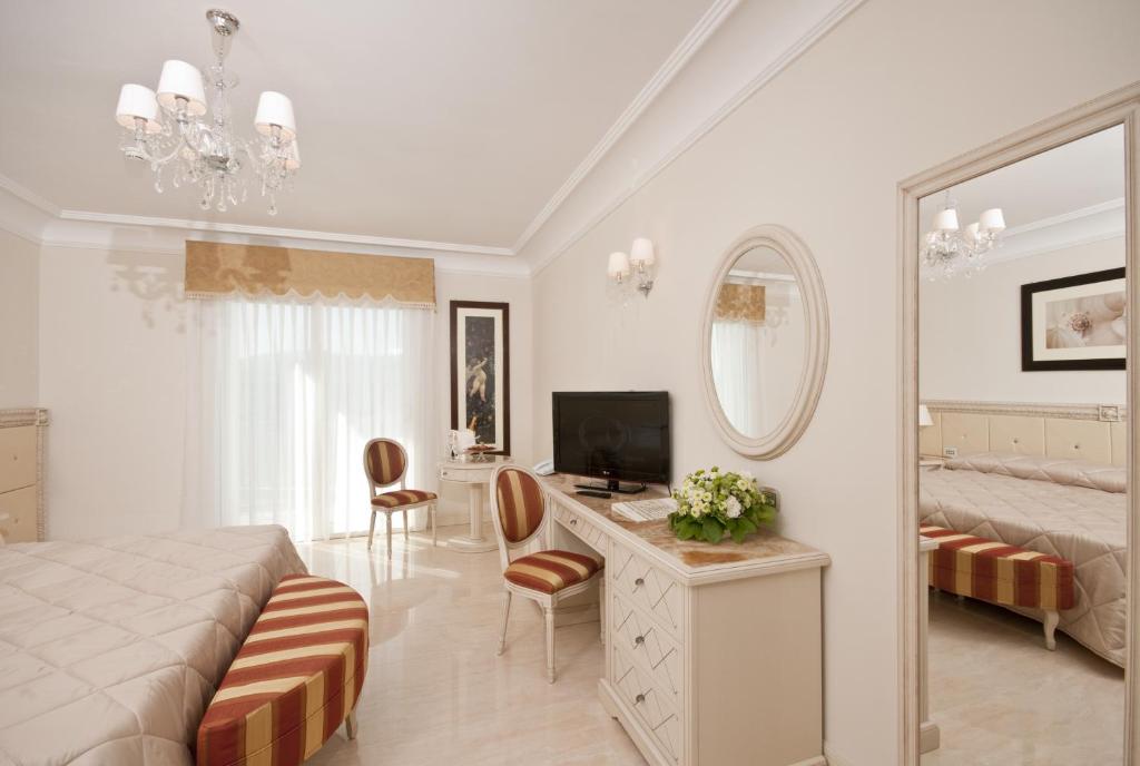 Grand Hotel Italia - Resim 17