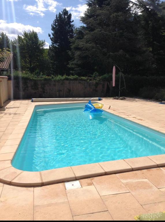 Bazén v ubytování Quillan Villa with Pool nebo v jeho okolí