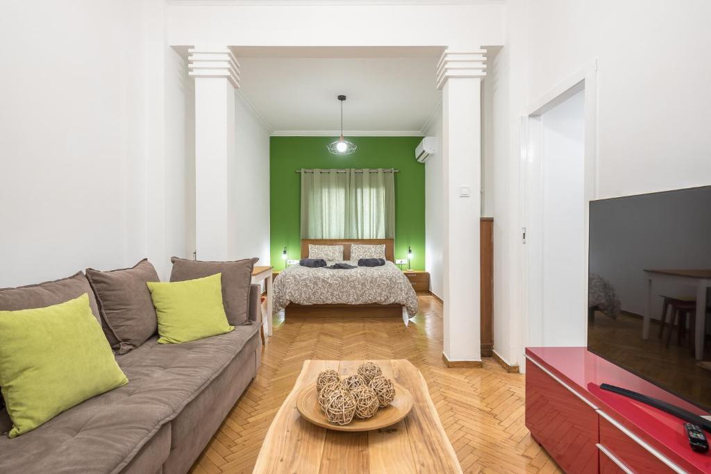 Stylish Luxury Apartment at Ampelokipi Metro Station
