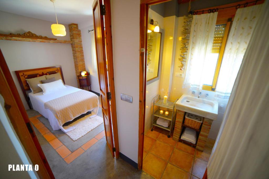 Cama o camas de una habitación en Casa Rural La Rocha