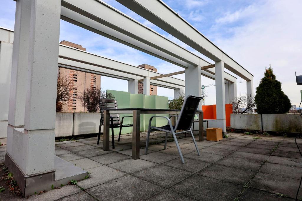 Zürich City Reizendes tiny Studio Albisriederplatz - Resim 17