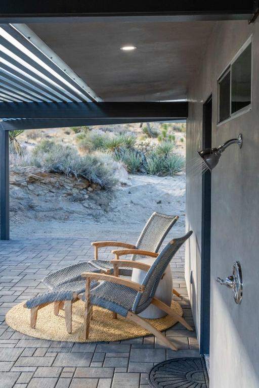 Gambar di galeri bagi Joshua Tree l Sunset Heights l Pool-Spa Above Park di Joshua Tree