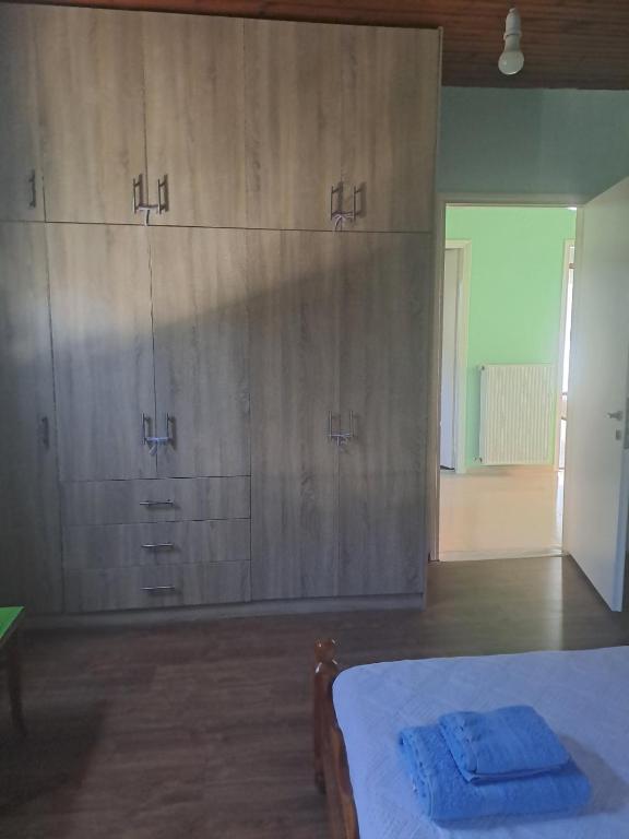Postel nebo postele na pokoji v ubytování Ostriche House