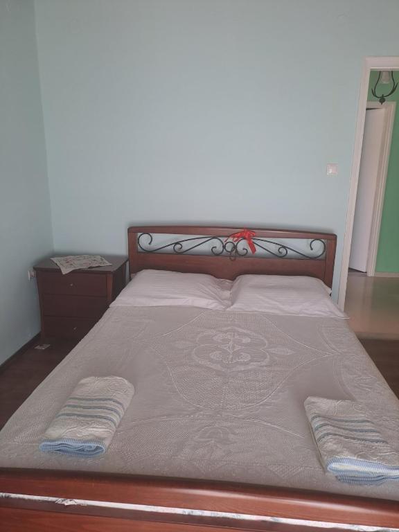 Postel nebo postele na pokoji v ubytování Ostriche House