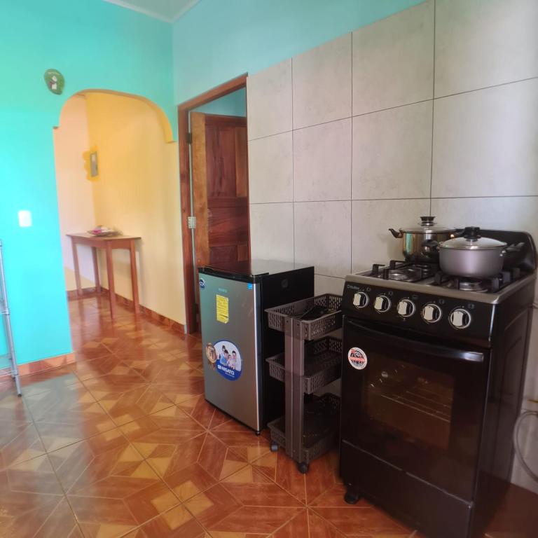 Kuchyň nebo kuchyňský kout v ubytování Casapreciosa-LasLajas
