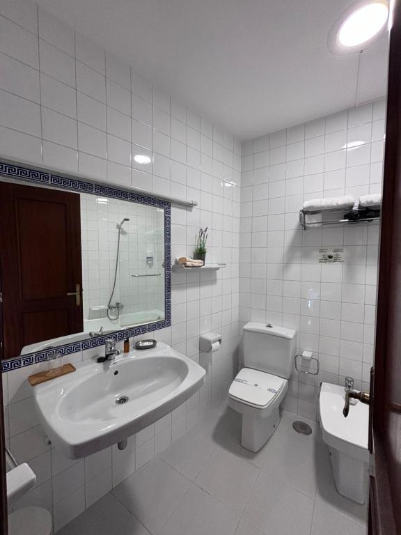 Kúpeľňa v ubytovaní Hotel A Torre do Xudeu