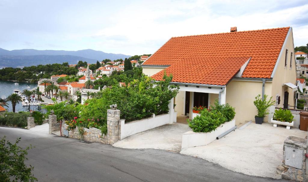 Apartments Boro - Housity