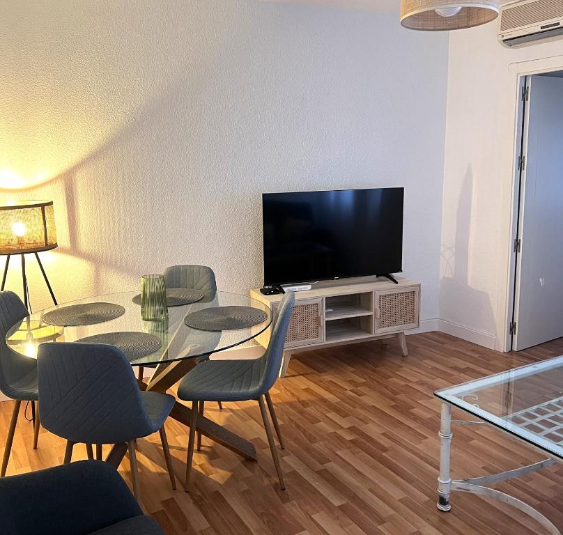 Μια τηλεόραση ή/και κέντρο ψυχαγωγίας στο Sequoia Suites City Centre