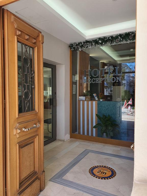 Fotografie z fotogalerie ubytování HEIRESS Hotel v destinaci Sarandë