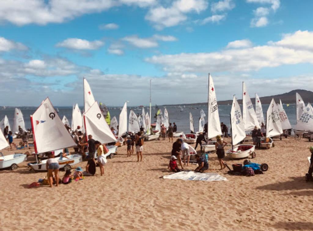 Delightful little house & Chateau Charme Suite - Resim 23