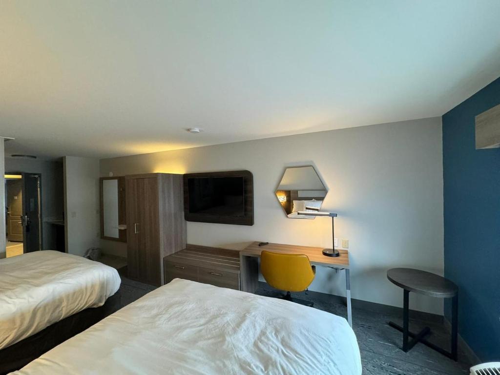 Holiday Inn Express & Suites Port Washington by IHG photo