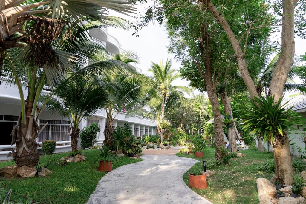 Zahrada ubytování MATCHA SAMUI RESORT formerly Chaba Samui Resort