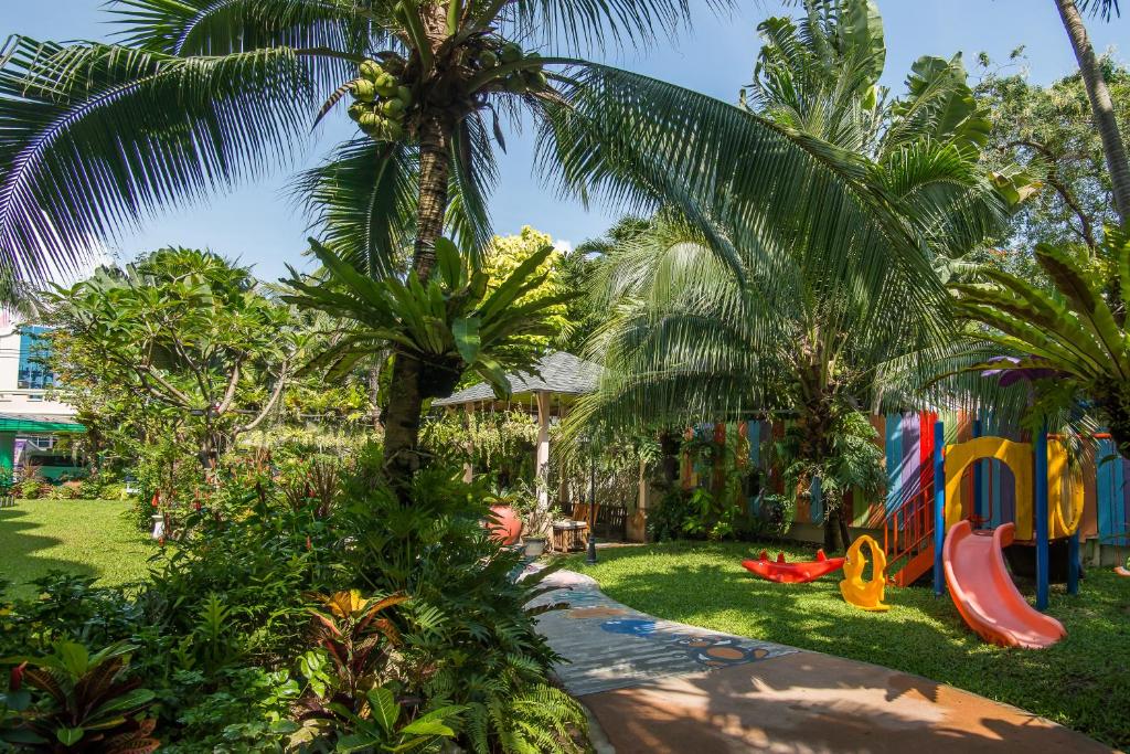Zahrada ubytování MATCHA SAMUI RESORT formerly Chaba Samui Resort