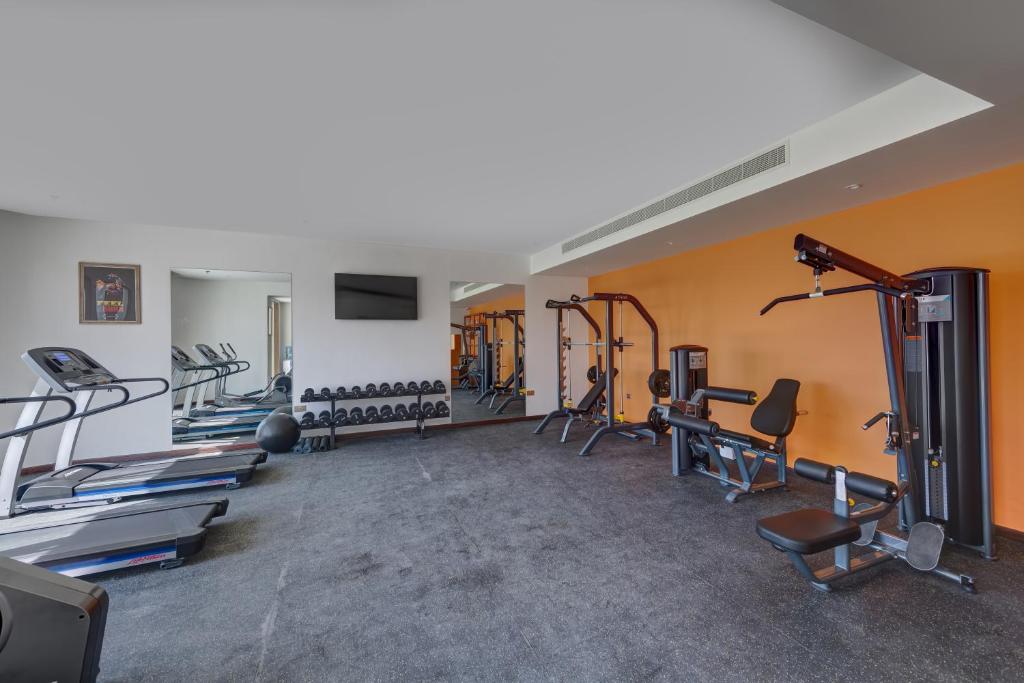Fitness centrum a/nebo fitness zařízení v ubytování Western Hotel Liwa