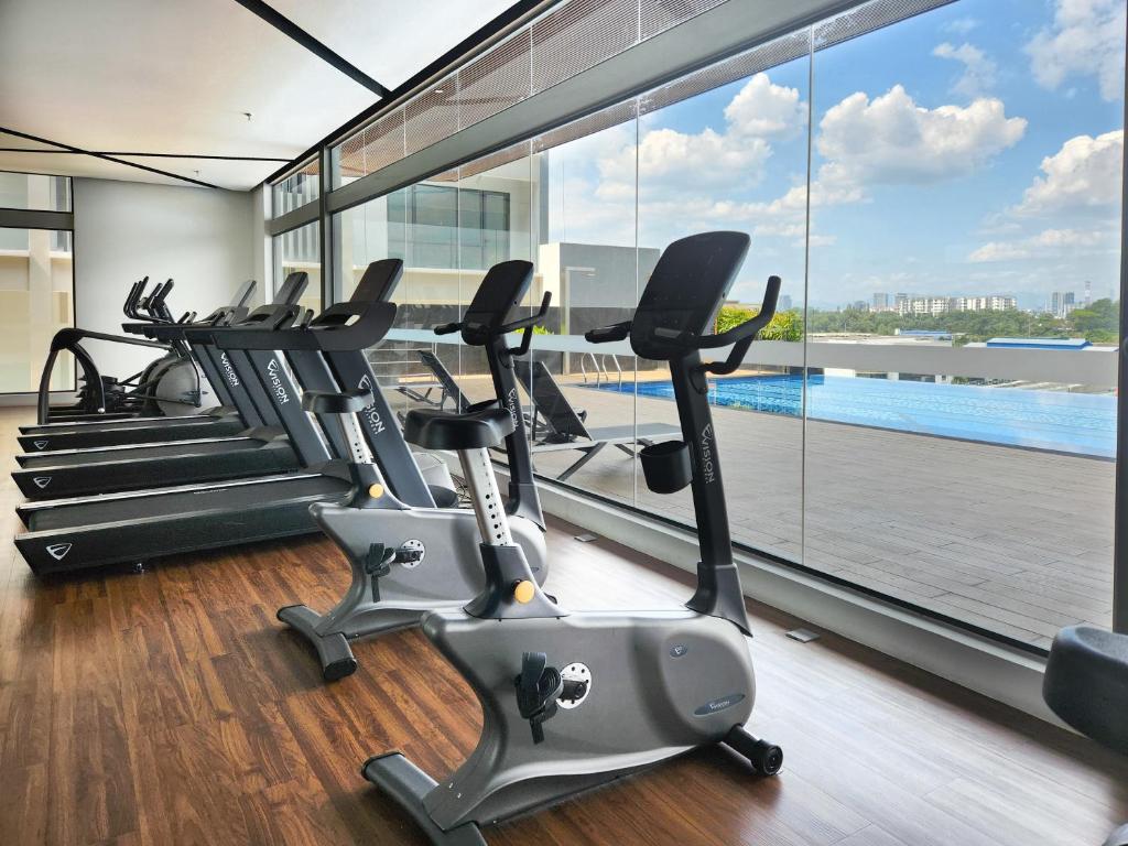 Fitness centrum a/nebo fitness zařízení v ubytování FOX Hotel Glenmarie Shah Alam