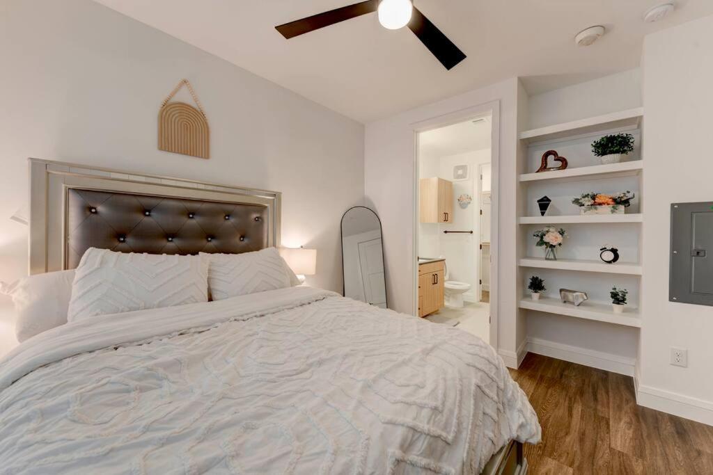 Posteľ alebo postele v izbe v ubytovaní Best Stylish Place called home @downtownATX
