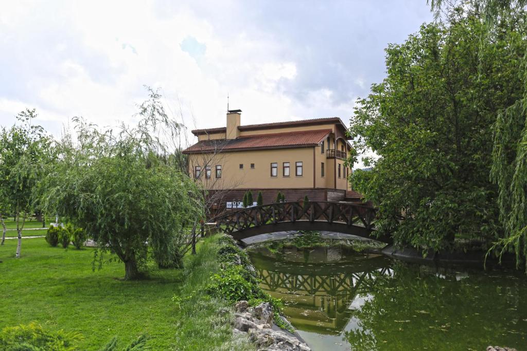 Příroda nedaleko hotelu