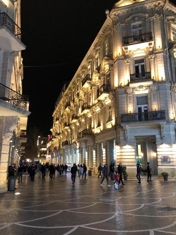 فضای داخلی Family Apartment in city center در باکو - تصویر ۳