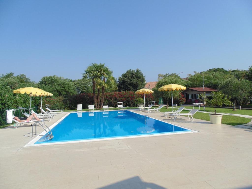 Basen w obiekcie Agriturismo Dell'Orto Apartments lub w pobliżu