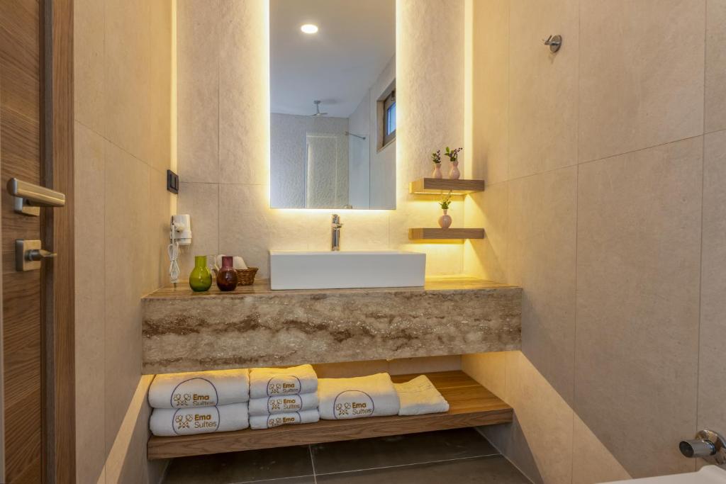 Ema Houses - Quarto Triplo Deluxe