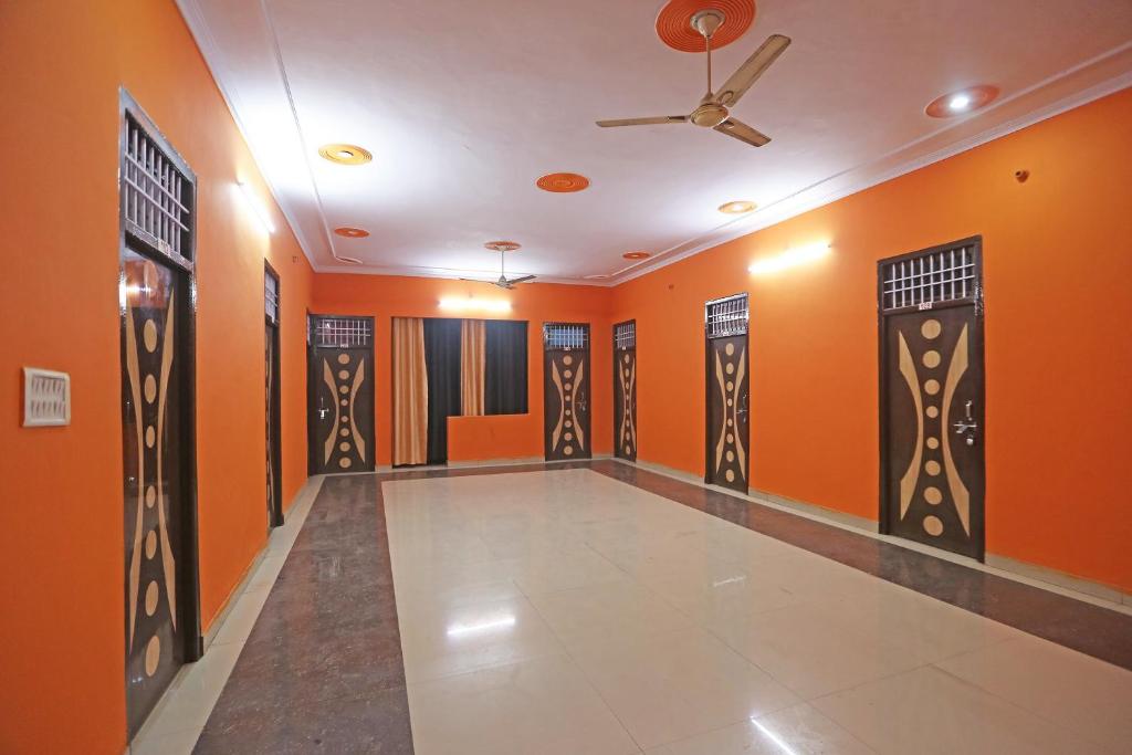 Gallery image of Sangam Guest House in Bhiwāni
