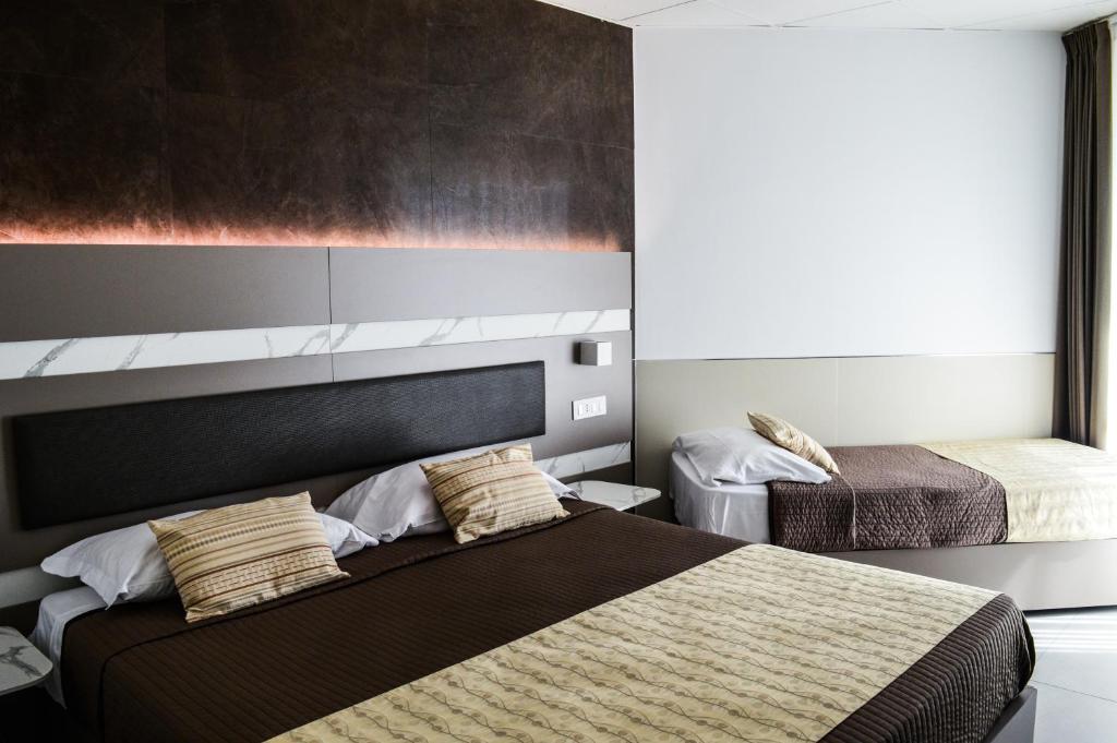 Mediterranea Hotel & Convention Center - Triple Room