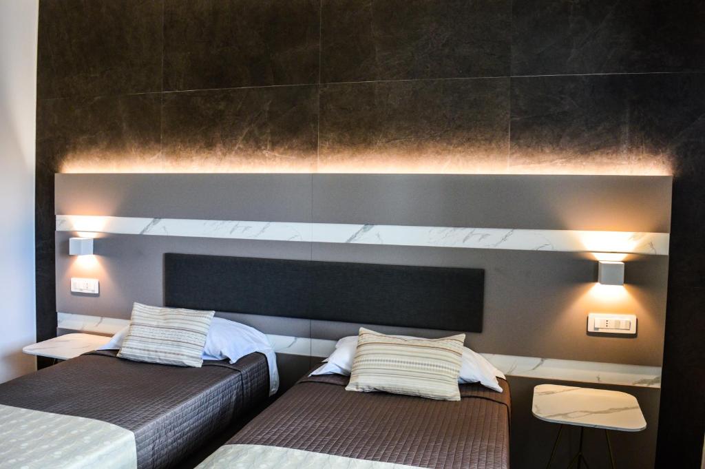 Mediterranea Hotel & Convention Center - Superior Twin Room With Balcony