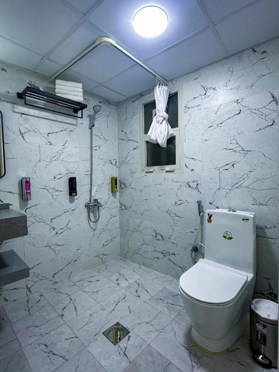 GOLD SKY AVENUE HOTEL - Resim 8